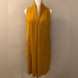Open Front Duster Knit Vest. Size XS. Gold